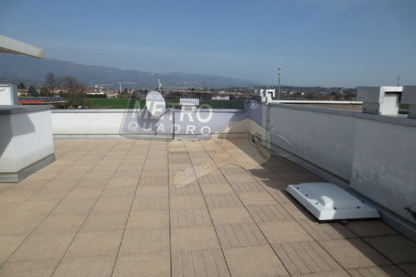 terrazzo abitabile - attico THIENE (VI)  